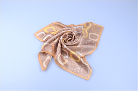 真絲圍巾 女士圍巾 圍巾批發(fā)