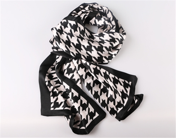 男士圍巾 真絲圍巾 圍巾批發(fā)