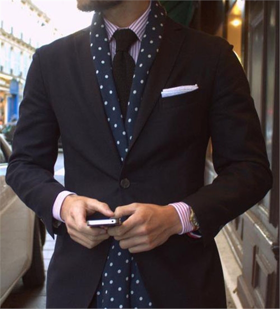 男士圍巾 男士圍巾的圍法 男士圍巾的搭配