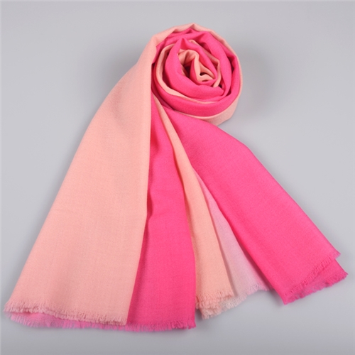 時(shí)尚漸變圍巾