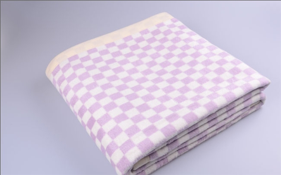 正規(guī)的羊毛毯兒童 羊毛毯圖