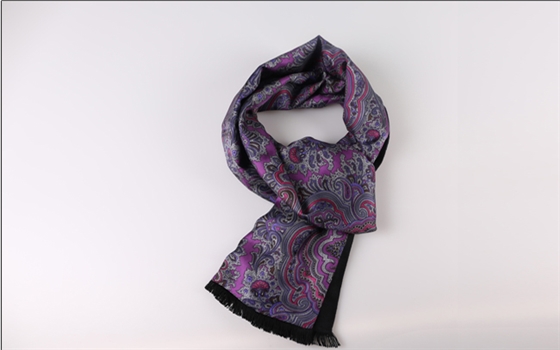 看來(lái)是真的!專柜圍巾 圍巾圖