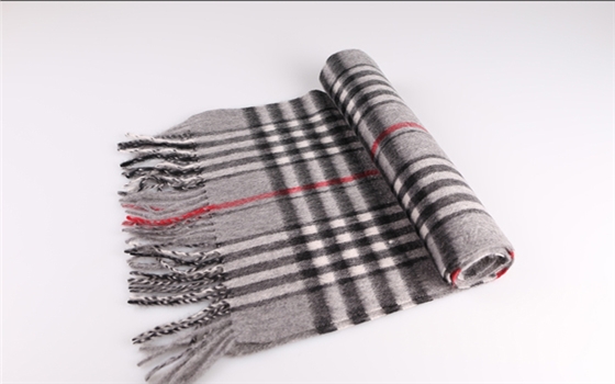 能滿足您需求的真羊毛毯 羊毛毯圖