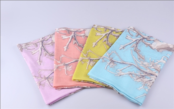 今年流行的女士圍巾,圍巾怎樣打 圍巾圖