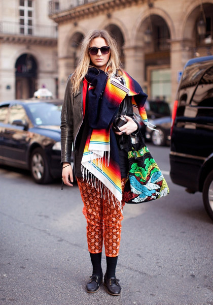 漸變色披肩搭配