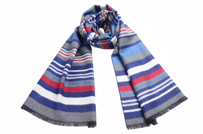 男士圍巾 真絲圍巾 圍巾批發(fā) 圍巾定制 男士圍巾 真絲圍巾 圍巾批發(fā) 圍巾定制