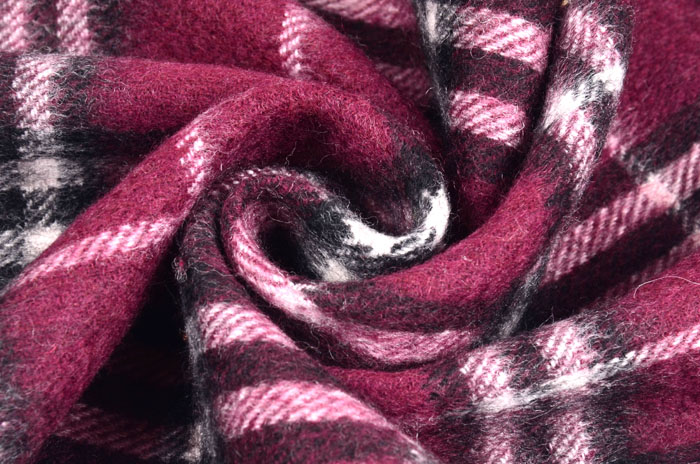 男士羊毛圍巾細節(jié)圖 男士羊毛圍巾細節(jié)圖