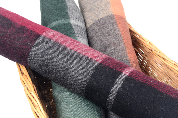 男士羊毛圍巾細節(jié)圖 男士羊毛圍巾細節(jié)圖