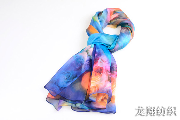 龍翔圍巾 龍翔圍巾