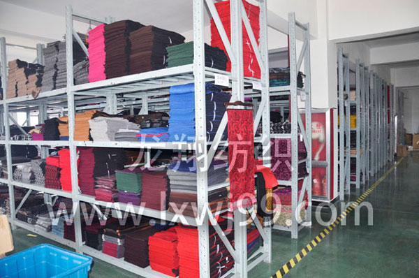 龍翔圍巾加工成品 龍翔圍巾加工成品