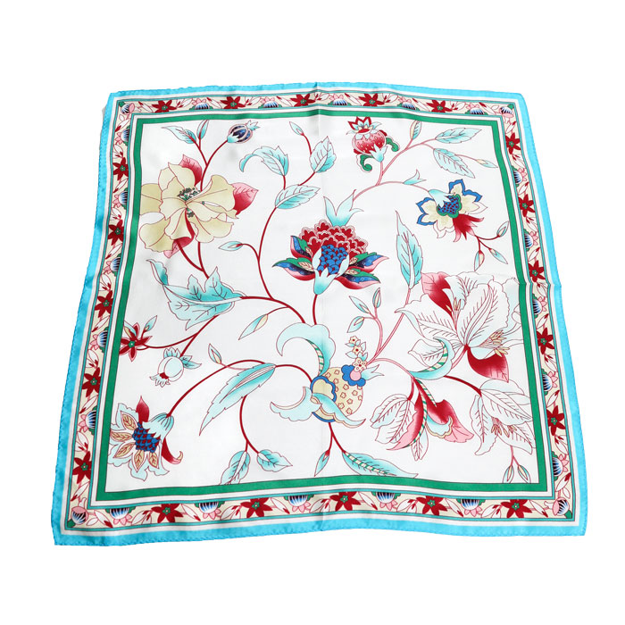 花紅葉綠小方巾細節圖 花紅葉綠小方巾細節圖