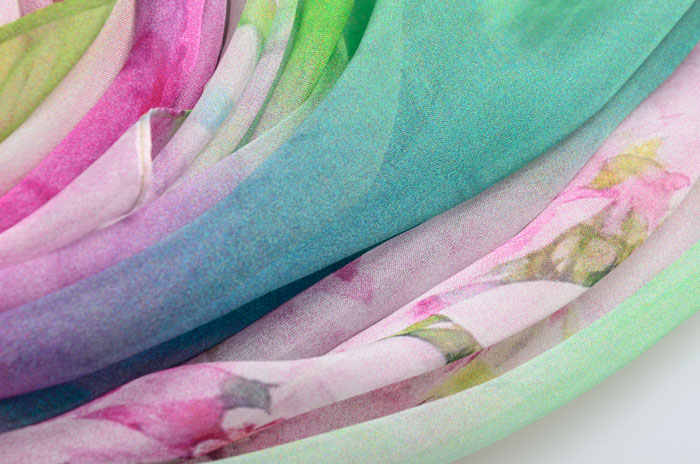 迷花沾草絲巾細節圖 迷花沾草絲巾細節圖