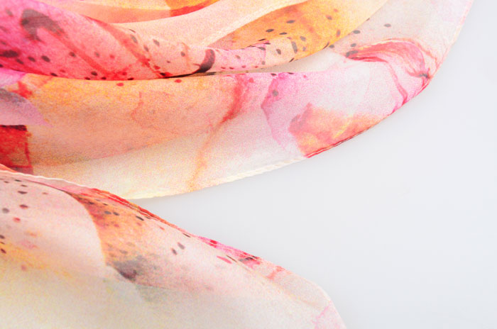 花團錦簇絲巾細(xì)節(jié)圖