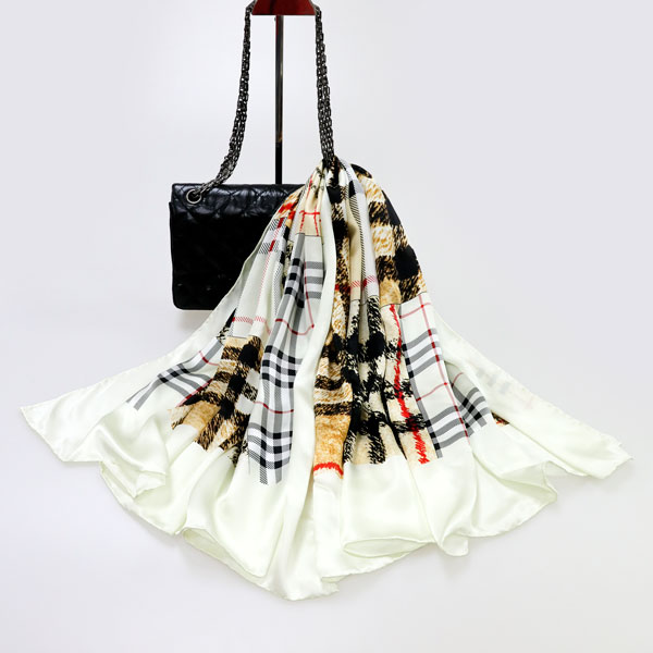 寶格麗紋絲巾 寶格麗紋絲巾